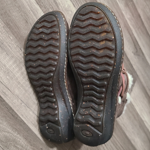 UGG Australia Caspia Women Boots Size 6 - Picture 10 of 11